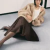 Manteau en fausse fourrure avec boutons Manteau en fausse fourrure avec boutons
