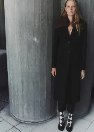 Manteau en laine avec col en fourrure