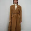 Manteau en laine à revers