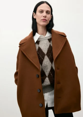 Manteau en laine à revers