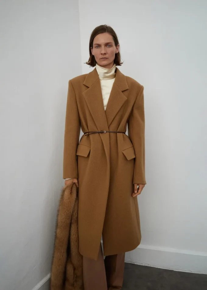 Manteau en laine à revers