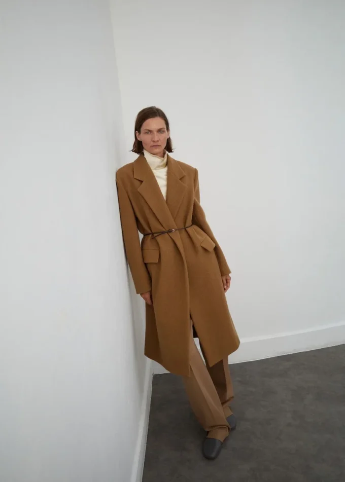 Manteau en laine à revers
