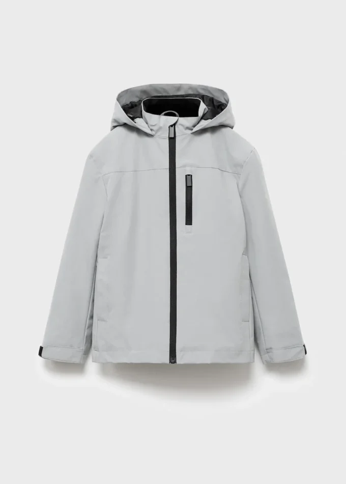 Manteau imperméable à capuche