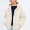 Manteau matelassé à capuche