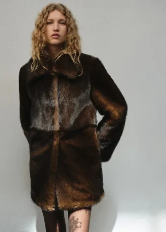 Manteau mi-long en fausse fourrure