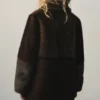 Manteau mi-long en fausse fourrure Manteau mi-long en fausse fourrure