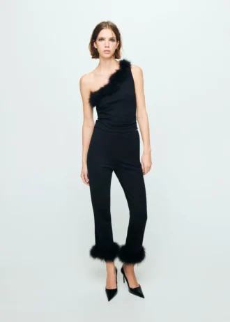 Pantalon capri en maille fine à plumes