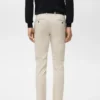 Pantalon chino slim en sergé Barna Pantalon chino slim en sergé Barna