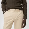 Pantalon chino slim en sergé Barna Pantalon chino slim en sergé Barna