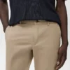 Pantalon chino slim en sergé Barna Pantalon chino slim en sergé Barna