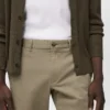 Pantalon chino slim en sergé Barna Pantalon chino slim en sergé Barna