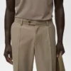Pantalon court fuselé en coton Pantalon court fuselé en coton