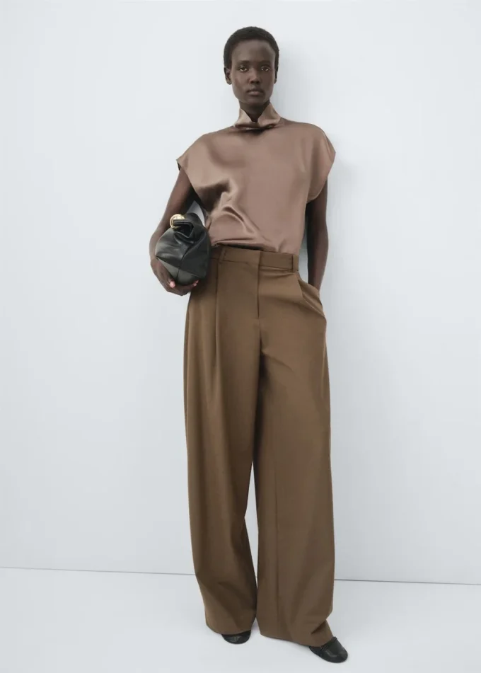 Pantalon de costume droit à pinces Pantalon de costume droit à pinces