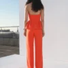 Pantalon de costume droit à taille moyenne Pantalon de costume droit à taille moyenne