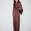 Pantalon de costume en satin Pantalon de costume en satin