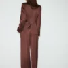 Pantalon de costume en satin Pantalon de costume en satin