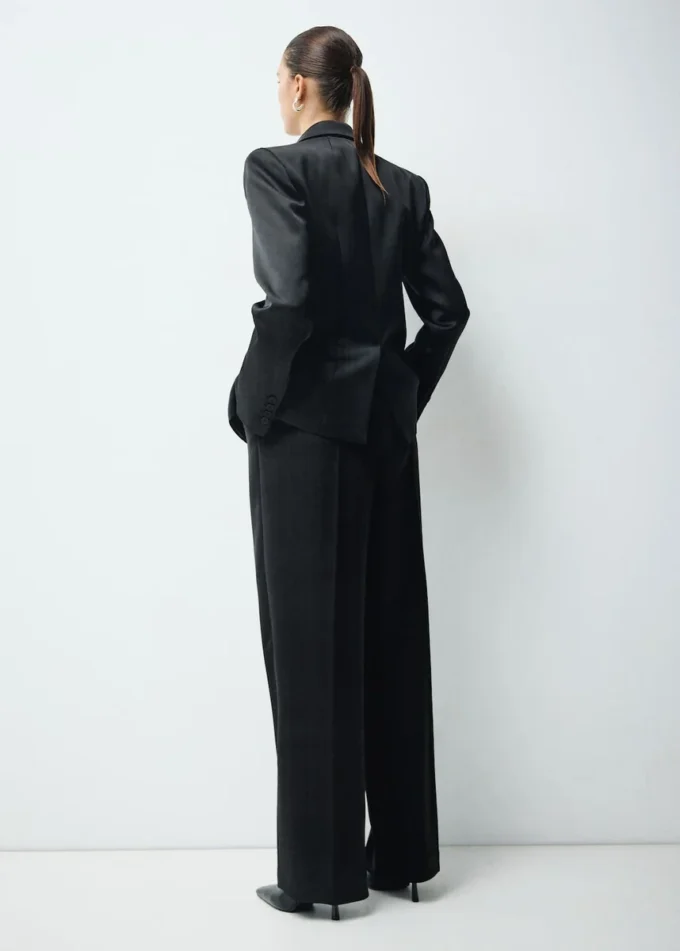 Pantalon de costume en satin Pantalon de costume en satin