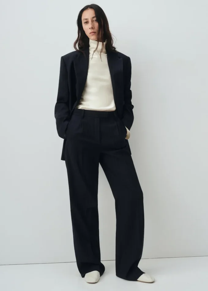Pantalon de costume à fines rayures Pantalon de costume à fines rayures