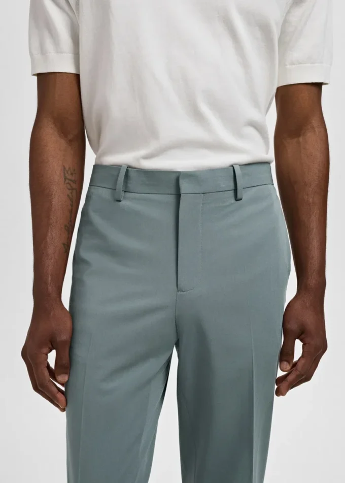 Pantalon de costume super slim-fit en tissu stretch Pantalon de costume super slim-fit en tissu stretch