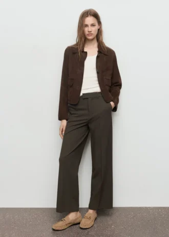 Pantalon droit court taille moyenne Pantalon droit court taille moyenne