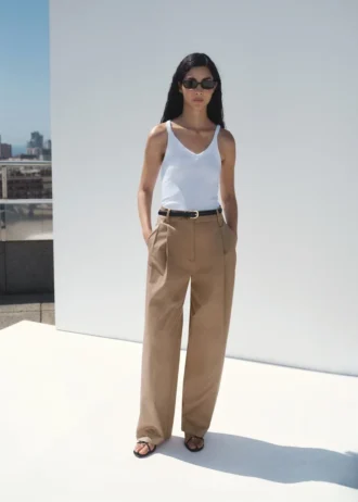 Pantalon droit en coton à pinces