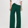 Pantalon droit en maille fine Pantalon droit en maille fine