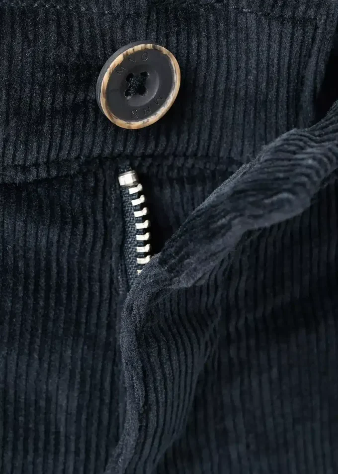 Pantalon droit en velours côtelé Pantalon droit en velours côtelé