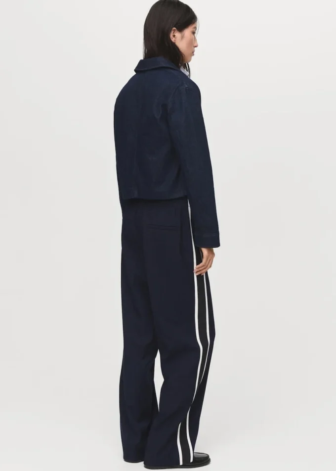 Pantalon droit à rayures contrastées