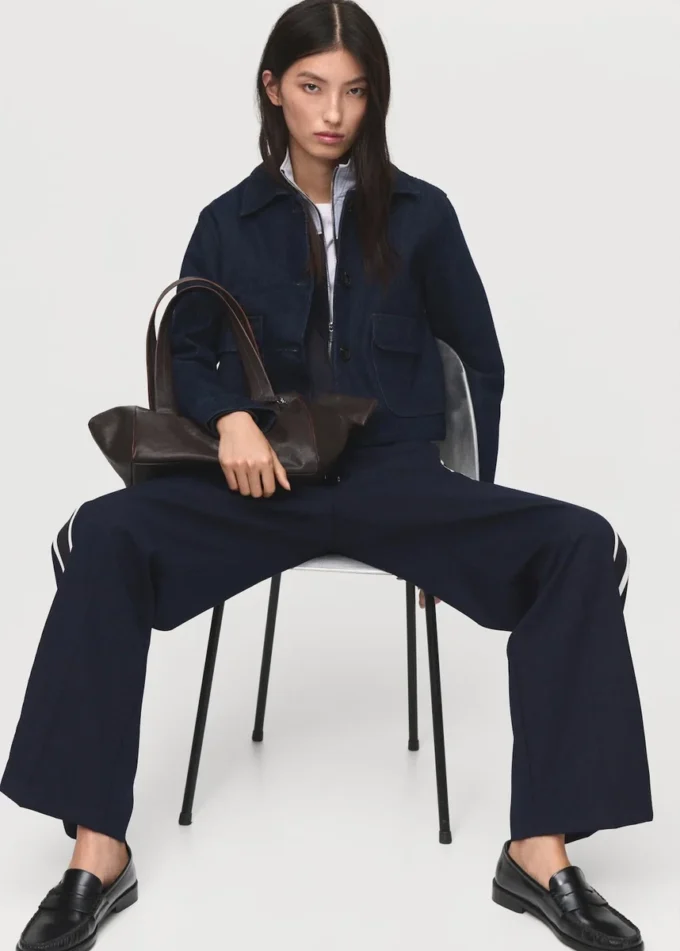 Pantalon droit à rayures contrastées