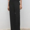 Pantalon droit à taille élastique Pantalon droit à taille élastique