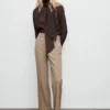 Pantalon droit taille mi-haute Pantalon droit taille mi-haute