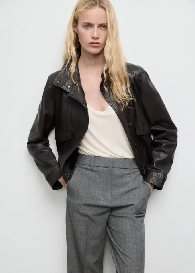 Pantalon droit taille mi-haute Pantalon droit taille mi-haute