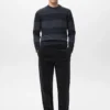 Pantalon en coton velours côtelé coupe classique Pantalon en coton velours côtelé coupe classique