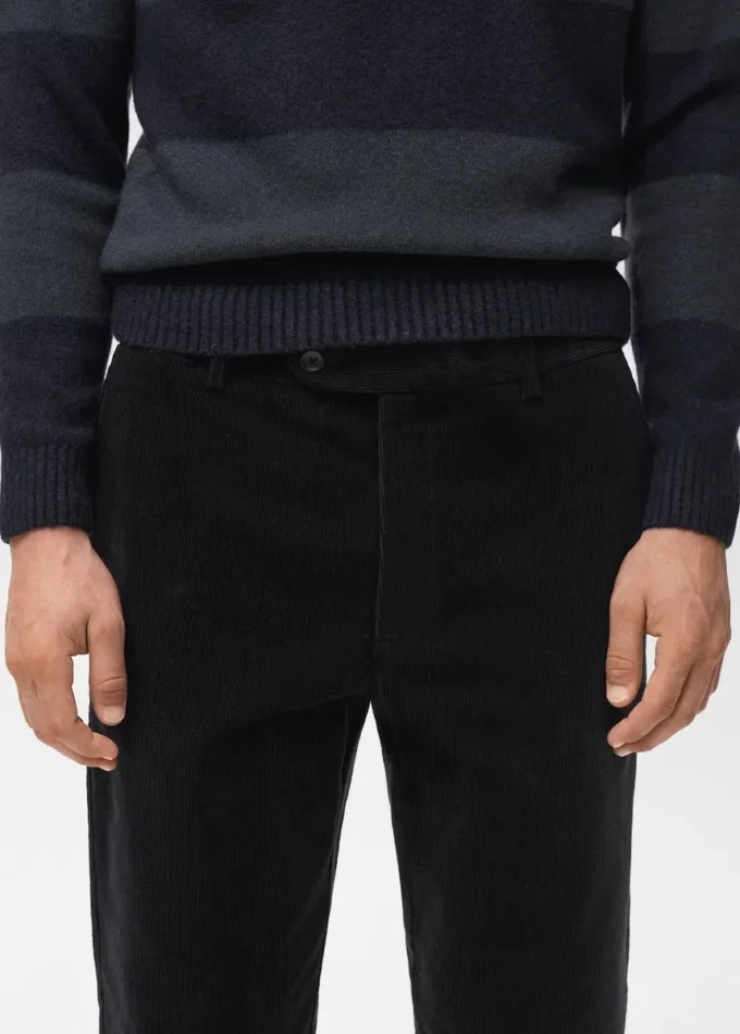 Pantalon en coton velours côtelé coupe classique Pantalon en coton velours côtelé coupe classique