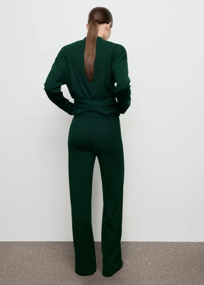 Pantalon en maille avec détails cousus Pantalon en maille avec détails cousus