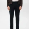 Pantalon en velours côtelé coupe classique Pantalon en velours côtelé coupe classique