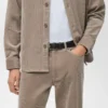 Pantalon en velours côtelé coupe classique Pantalon en velours côtelé coupe classique
