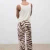 Pantalon fluide imprimé zèbre Pantalon fluide imprimé zèbre