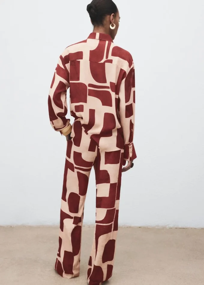 Pantalon fluide à motif géométrique Pantalon fluide à motif géométrique