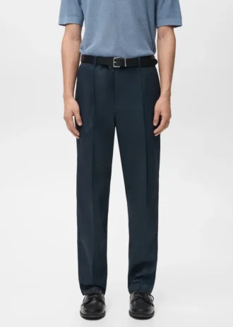Pantalon fluide à pinces et coupe classique