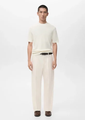 Pantalon fluide à pinces et coupe classique