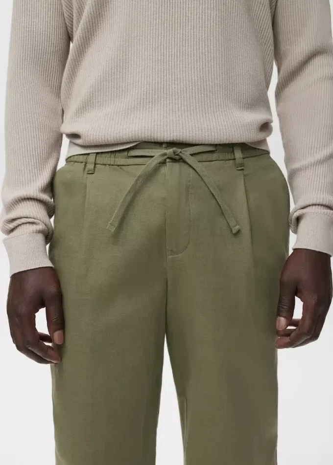 Pantalon slim avec cordon de serrage Pantalon slim avec cordon de serrage