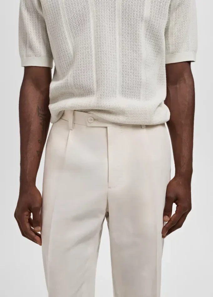 Pantalon slim en lin à pinces Pantalon slim en lin à pinces