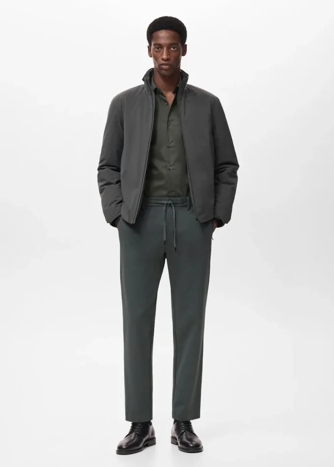 Pantalon slim en tissu extensible avec cordon de serrage