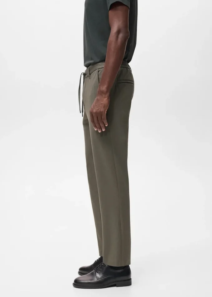 Pantalon slim en tissu extensible avec cordon de serrage