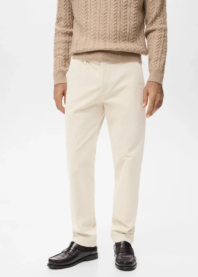 Pantalon slim en velours côtelé Pantalon slim en velours côtelé