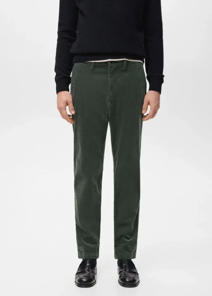 Pantalon slim en velours côtelé Pantalon slim en velours côtelé