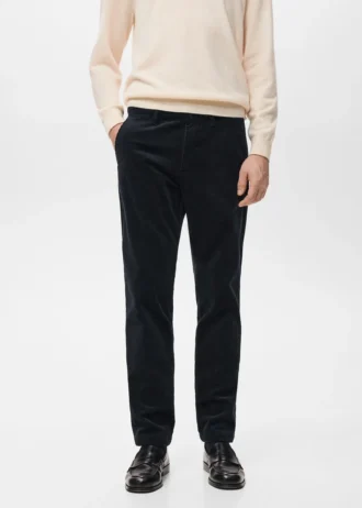 Pantalon slim en velours côtelé