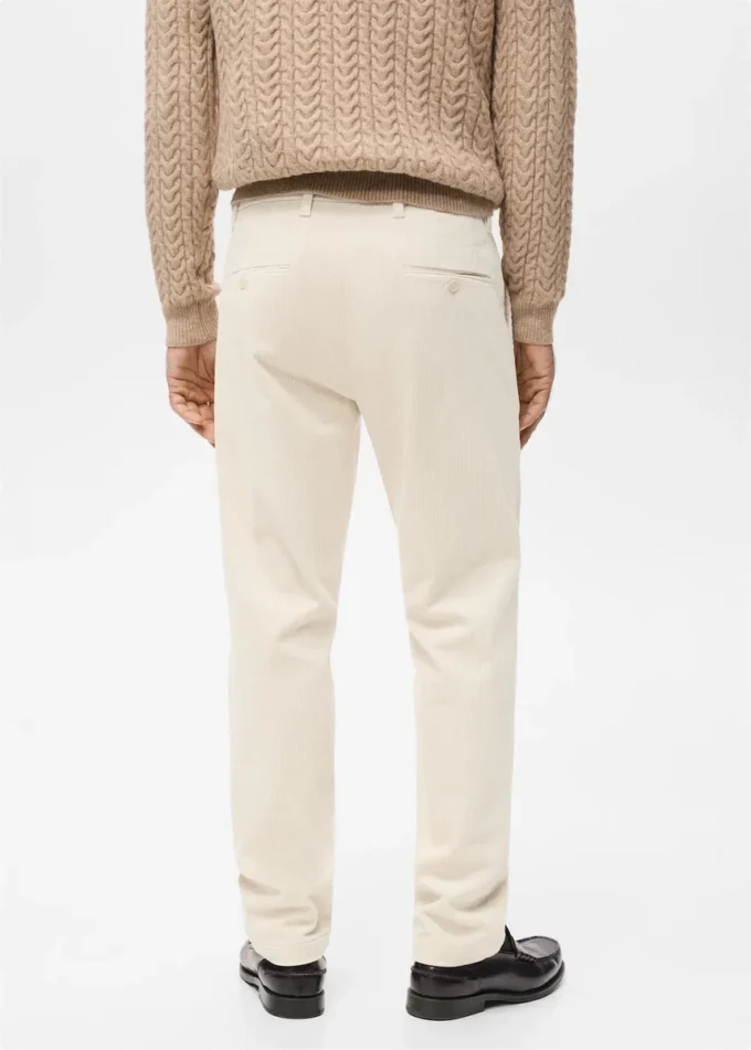 Pantalon slim en velours côtelé Pantalon slim en velours côtelé