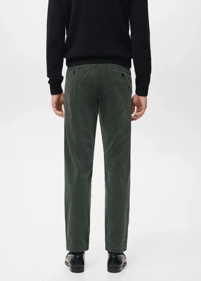 Pantalon slim en velours côtelé Pantalon slim en velours côtelé